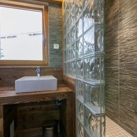 Avoriaz: Superbe De Pres De 70m2 ! Avoriaz
